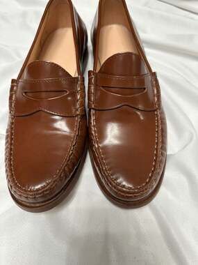 J.Crew Winona Penny Loafers in Spazzolato Leather. Size 9